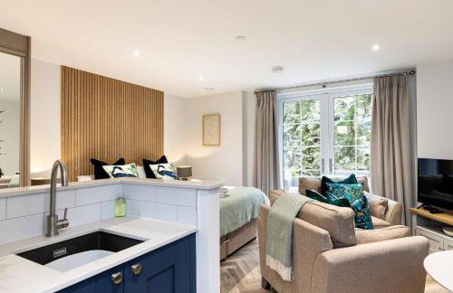 Rock Mill Studio Apartment 9 - Photo 6