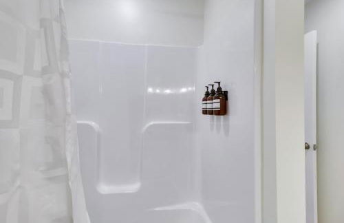 Pet-Friendly Basye Vacation Rental with Fireplace! - Foto 21