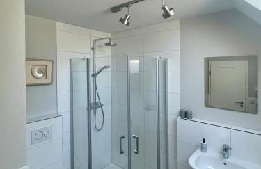 Unterm alten Apfelbaum - Foto 9