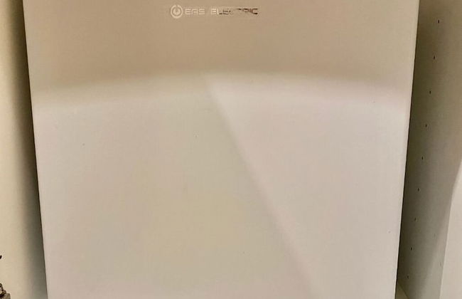 Charming 1-bed Apartment - Foto 12