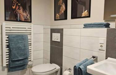 Elegant Apartment with Direct River View, Balcony and Parking in Bernkastel-Kues - Photo 35