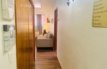Family friendly, 3 bedroom house, with king bed for up to 15 - BBQ - Internet - jet tub - Foto 33