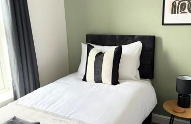 3 Bed House - Sleeps 5 - Private Drive - Foto 27