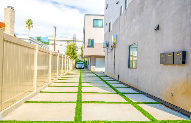 Stylish Sherman Oaks Townhouse W/ 3 Master Suites - Foto 37