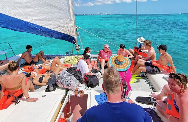 Fiesta Premium Catamarã All-Inclusive para Isla Mujeres - Foto 12