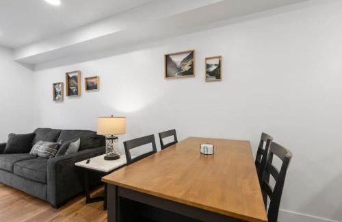 Modern Condo with Incredible Mountain Backdrop 207 - Foto 9