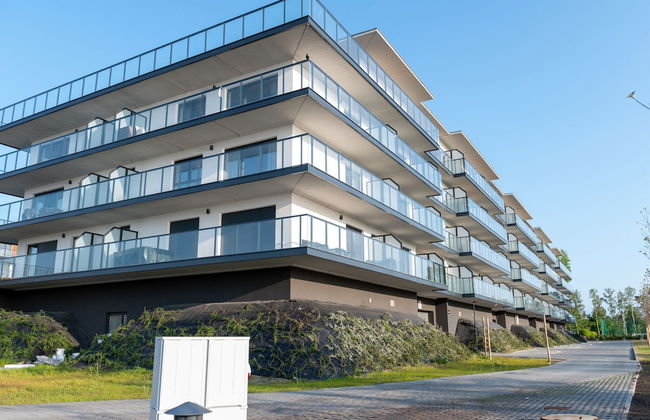 Apartment by Dziwna River With Pool Access - Photo 26