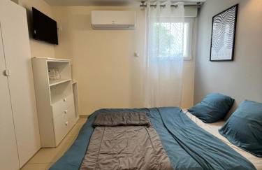 La provence avec piscine privative en campagne - Photo 24