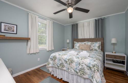 Cozy 3-Bedroom Retreat in Charming Beaufort, SC - Foto 15