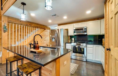 3 Mi to Lake Harney Home on 6 Acres with Fire Pit - Foto 7