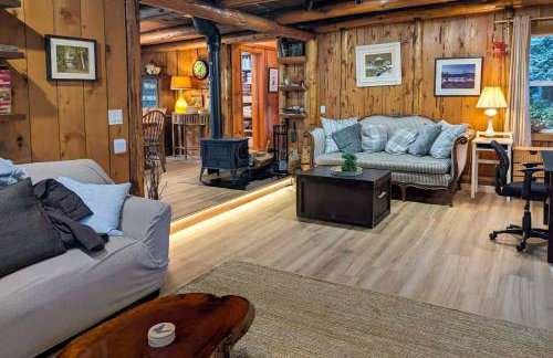 Hike to the Coast! Log Cabin on 5 Acres in Bandon - Photo 4