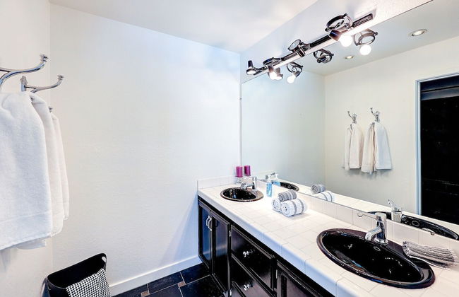 Waterfront 3BDR w Boat in Discovery Bay - Foto 19