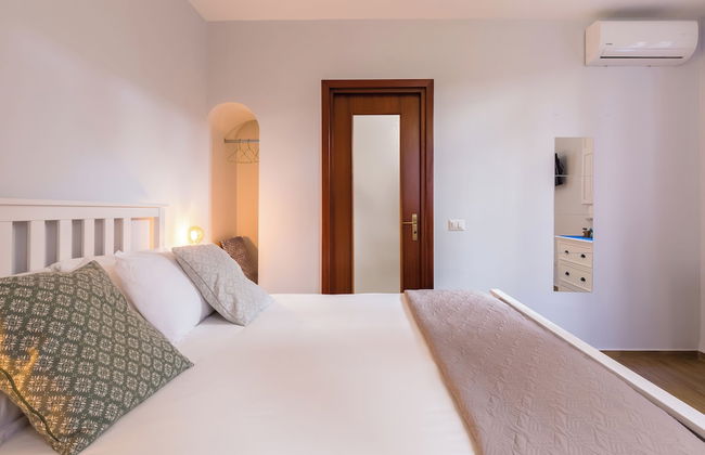 Porta Nolana Apartment - Photo 2