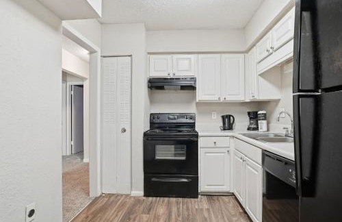Lovely 2BR with warm, modern feel - Foto 11