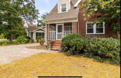 Historic Home, Modern Amenities- 15 Minutes to Downtown Chattanooga- Perfect for Families - Foto 30