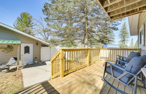 Deck and Scenic Views Lakefront Cottage in Hale! - Foto 29