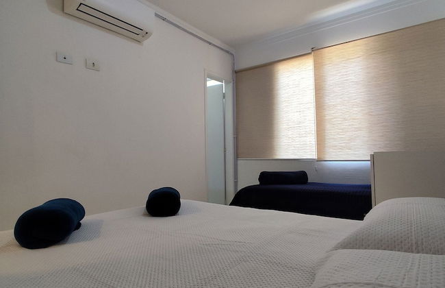 Pé na areia do Guarujá - Praia do Tombo (5-E) - Foto 2