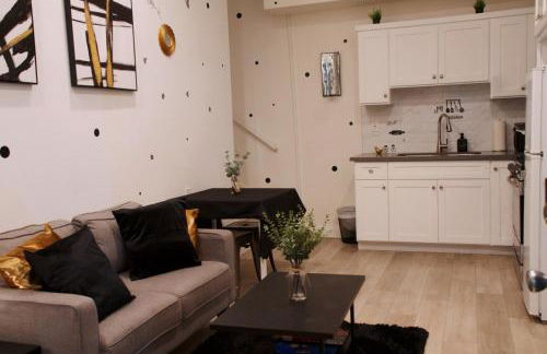 Noir and Gold Retreat - Foto 16