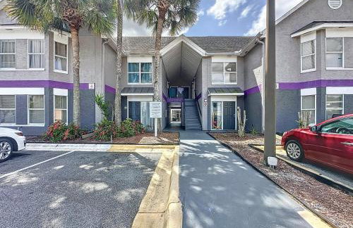 Two bed condo in Parkway Palms Resort - Foto 19