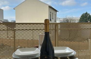 Bleuets studio cosy neuf terrasse proche centre - Foto 5