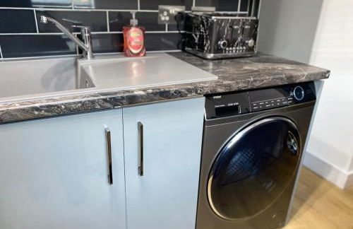 HAYDEN - KENILWORTH STUDIO FLAT 30 m2 - PRIVATE PARKING - Foto 9