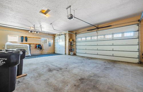 New! Black Bear Inn - Pet friendly - trailer parking - walk to lake - rustic - Foto 24