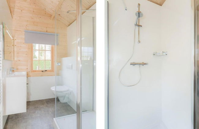 Holiday Home in Netherlands With Wooden Terrace - Foto 9