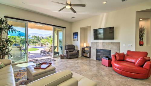 Modern Desert Princess CC Villa with Pristine Yard! - Foto 3