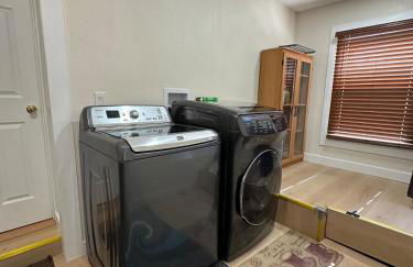 5 Star Cozy modern house all amenities Sleep 6 - Foto 27