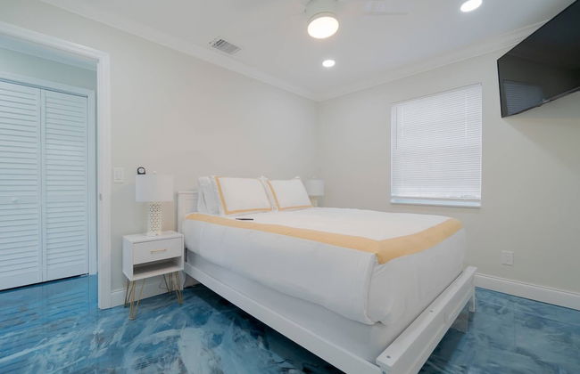 Beachy Blues Apt A, Downtown, Shops, Cafes & Beach, Dog Friendly - Foto 3