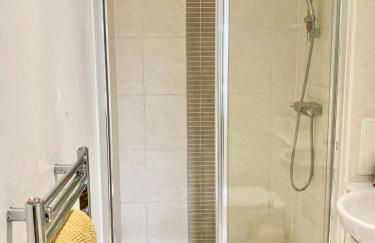 VIPAbodes at Woking Central - Photo 25