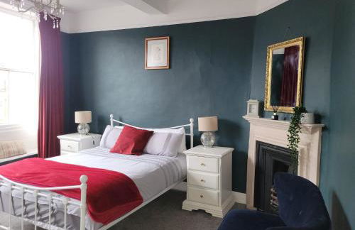 The Gingernut - Photo 1