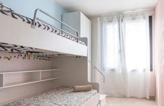 Apartment by the beach with pool and private parking - Foto 35