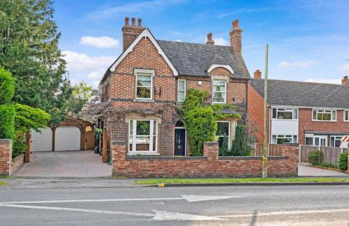 The Corner House, 36, Broadway Road, - Foto 19