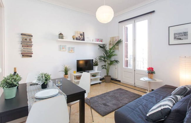 Barcelona Fira Apartments - Photo 53