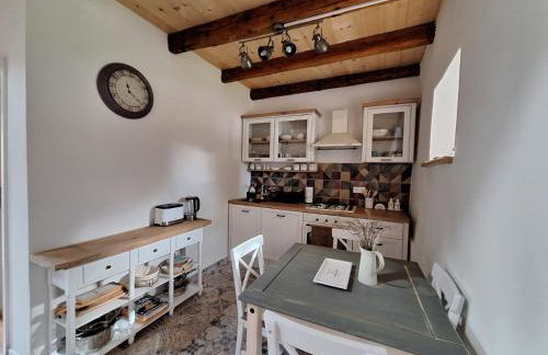 Apartma Under The Drunk Railroad - Foto 7