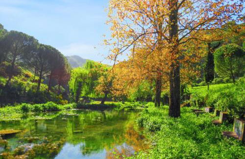 Charming House with Shared Pool in Porto de Mós. - Foto 23