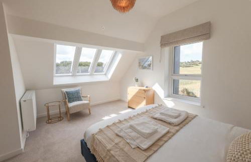 Tai Porth Llechog Bungalow by Birch Stays - Photo 19