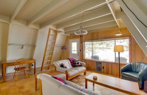 Quiet Deer River Cabin with Dock and Lake View! - Foto 4