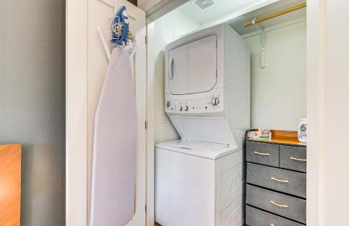 Walk to Shops and Eats! Couples Retreat in Galveston - Foto 22