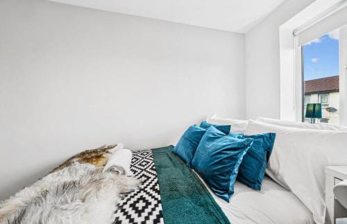 Modern & Cozy Private Double Room - Shared House by AltoLuxo Short Lets & Serviced Accommodation with Free WiFi & Parking - Foto 32