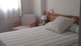 Acogedor y Amplio Apartamento familiar a pie de playa - Photo 2