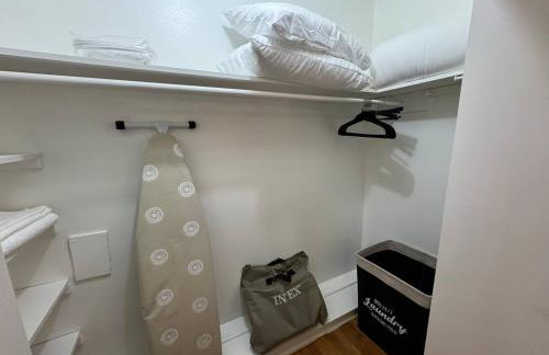 Fashionable TCU Walkable 2BD - Foto 33