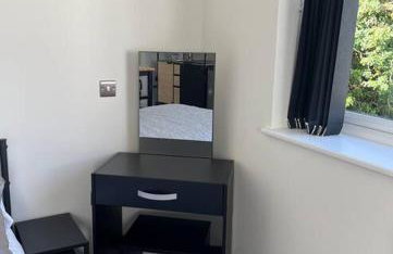 Studio apartment in Harefield - Photo 6