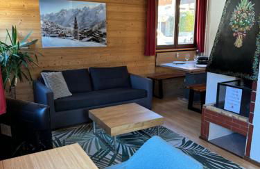 Appartement T2 ambiance chalet centre village proche des commerces et des pistes WIFI - Foto 2