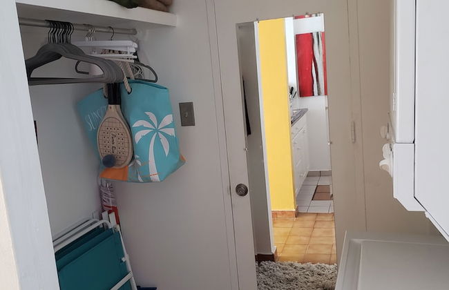 Gorgeous Beach Front Studio - Photo 4