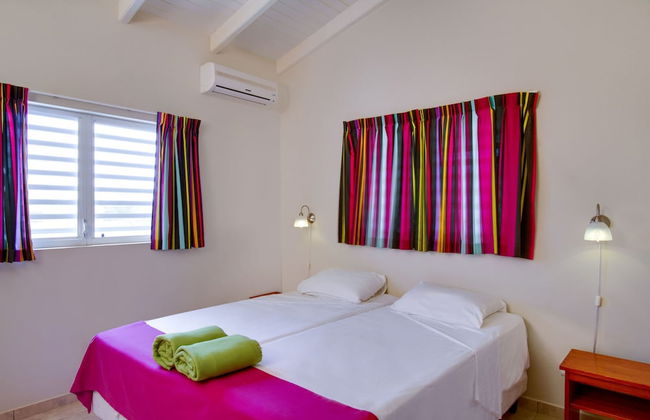 Hamlet Oasis Resort - Photo 3