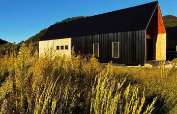 Three Suns Full Rental | 8 Cabins | Views | River - Foto 45