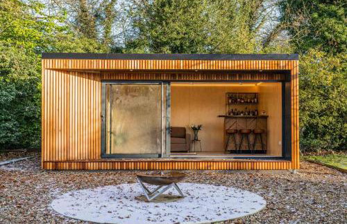 Bressingham Lodge by Leap Escapes - Photo 23