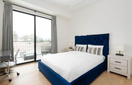 Stylish Apartments in Glendale with Free Parking - Foto 49